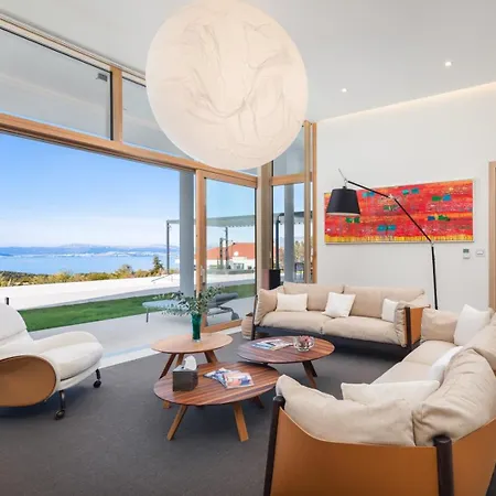 Luxury Bracchia Magic Retreat Ii With Heated Pool - Villa
