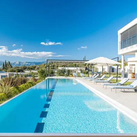 Luxury Bracchia Magic Retreat Ii With Heated Pool - Villa *