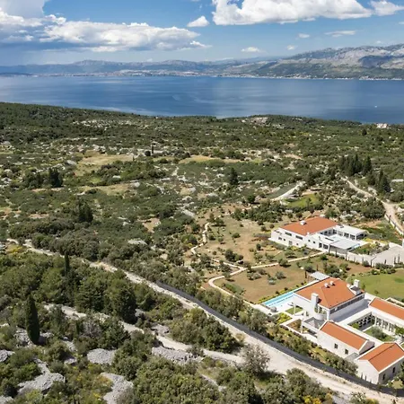 Luxury Bracchia Magic Retreat Ii With Heated Pool - Villa Škrip